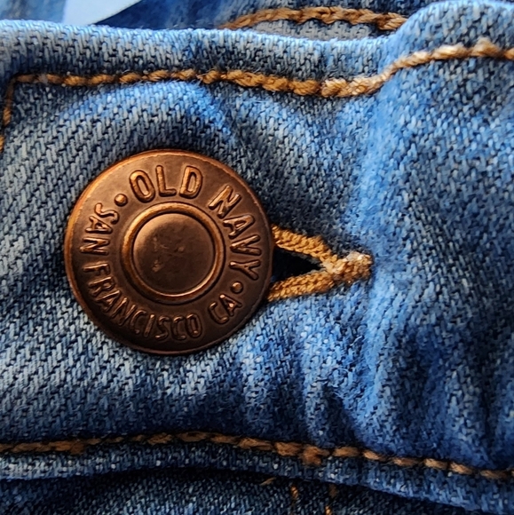 Old navy ballerina shorts - Picture 4 of 6